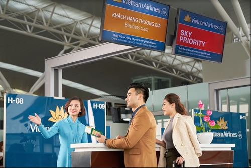 Vietnam Airlines mở rộng hợp tác với Booking.com đa dạng hóa sản phẩm lưu trú


